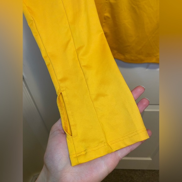 🐕 BRAND NEW CONDITION PINK turtleneck - Picture 7 of 8